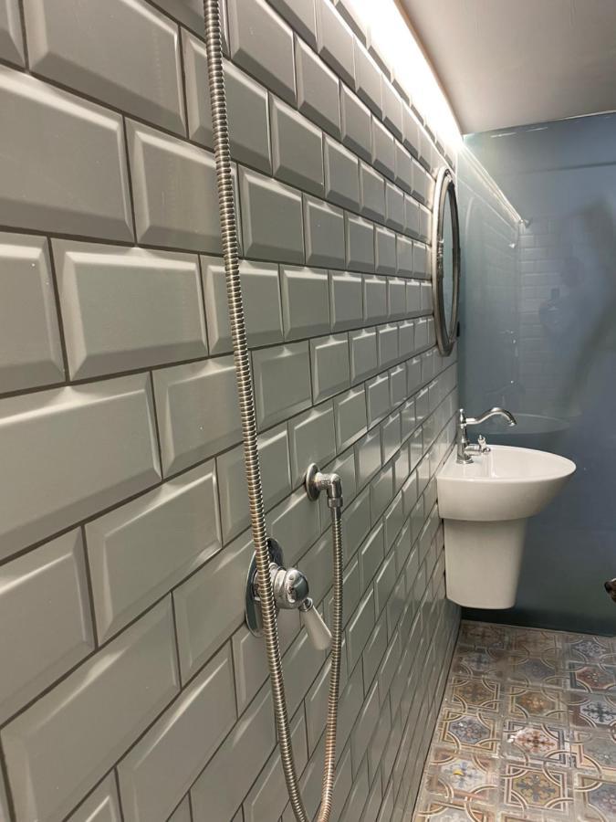 Apartment Nr 17 *